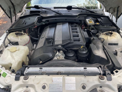 1999 BMW Z3 Coupe in Alpine White 3 over E36 Sand Beige