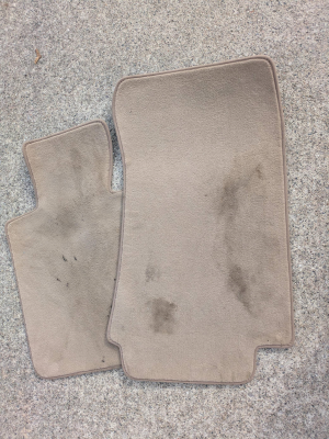 1999 BMW Z3 Coupe in Hell Red over E36 Sand Beige