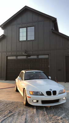 1999 BMW Z3 Coupe in Alpine White 3 over Extended Tanin Red