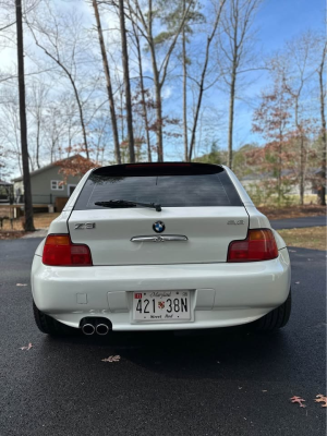 1999 BMW Z3 Coupe in Alpine White 3 over Extended Tanin Red