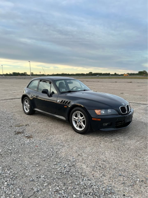 1999 BMW Z3 Coupe in Jet Black 2 over E36 Sand Beige