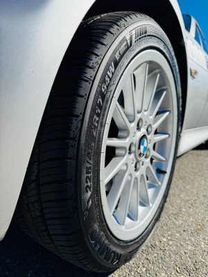 2000 BMW Z3 Coupe in Titanium Silver Metallic over Tanin Red