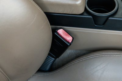 2000 BMW Z3 Coupe in Topaz Blue Metallic over E36 Sand Beige