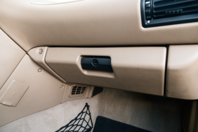 2000 BMW Z3 Coupe in Topaz Blue Metallic over E36 Sand Beige