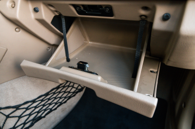 2000 BMW Z3 Coupe in Topaz Blue Metallic over E36 Sand Beige