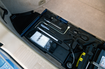 2000 BMW Z3 Coupe in Topaz Blue Metallic over E36 Sand Beige