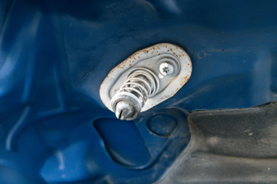 2000 BMW Z3 Coupe in Topaz Blue Metallic over E36 Sand Beige