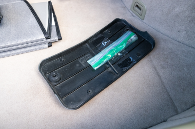 2000 BMW Z3 Coupe in Topaz Blue Metallic over E36 Sand Beige