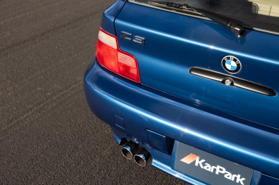 2000 BMW Z3 Coupe in Topaz Blue Metallic over E36 Sand Beige