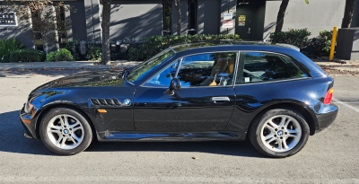 1999 BMW Z3 Coupe in Jet Black 2 over Walnut