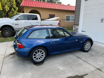 2000 BMW Z3 Coupe in Topaz Blue Metallic over E36 Sand Beige