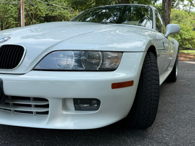 2000 BMW Z3 Coupe in Alpine White 3 over E36 Sand Beige