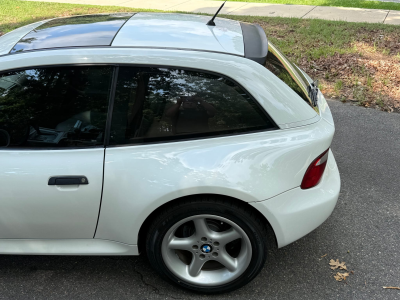2000 BMW Z3 Coupe in Alpine White 3 over E36 Sand Beige