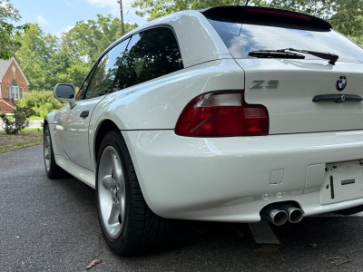 2000 BMW Z3 Coupe in Alpine White 3 over E36 Sand Beige