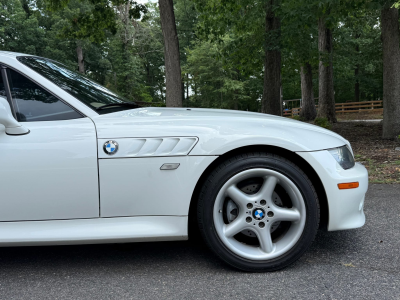2000 BMW Z3 Coupe in Alpine White 3 over E36 Sand Beige