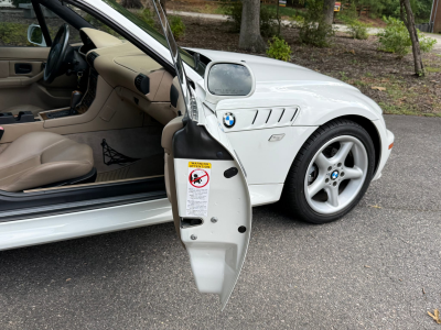 2000 BMW Z3 Coupe in Alpine White 3 over E36 Sand Beige