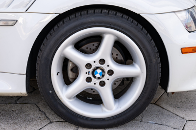 2000 BMW Z3 Coupe in Alpine White 3 over E36 Sand Beige