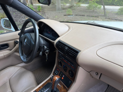2000 BMW Z3 Coupe in Alpine White 3 over E36 Sand Beige