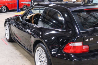 2001 BMW Z3 Coupe in Jet Black 2 over Extended Walnut