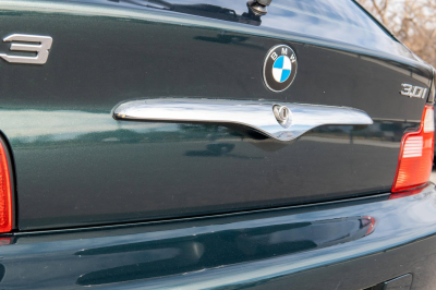 2001 BMW Z3 Coupe in Oxford Green Metallic over E36 Sand Beige