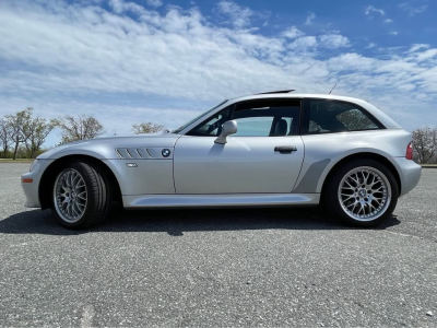 2001 BMW Z3 Coupe in Titanium Silver Metallic over Black