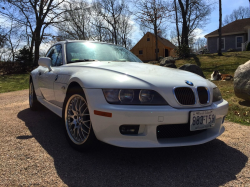 2001 BMW Z3 Coupe in Alpine White 3 over Extended Walnut