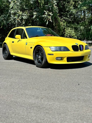 2001 BMW Z3 Coupe in Dakar Yellow 2 over Extended Dream Red