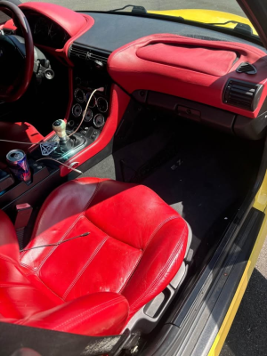 2001 BMW Z3 Coupe in Dakar Yellow 2 over Extended Dream Red
