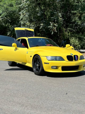 2001 BMW Z3 Coupe in Dakar Yellow 2 over Extended Dream Red
