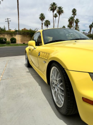 2001 BMW Z3 Coupe in Dakar Yellow 2 over Black