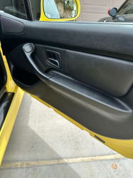 2001 BMW Z3 Coupe in Dakar Yellow 2 over Black