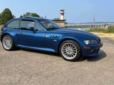 2002 BMW Z3 Coupe in Topaz Blue Metallic over Topaz Blue