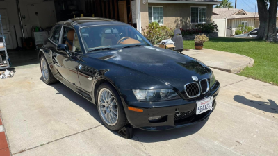 2002 BMW Z3 Coupe in Jet Black 2 over Extended Walnut