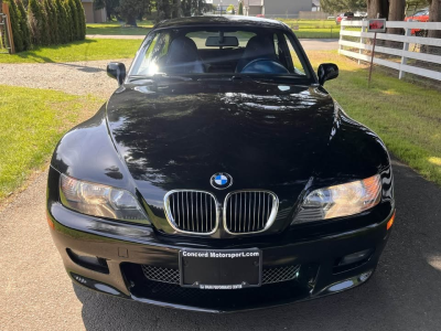 2002 BMW Z3 Coupe in Black Sapphire Metallic over Extended Topaz Blue