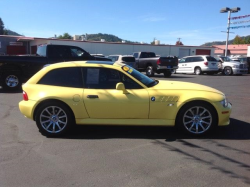 2001 BMW Z3 Coupe in Dakar Yellow 2 over Black