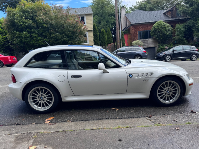 2001 BMW Z3 Coupe in Alpine White 3 over E36 Sand Beige