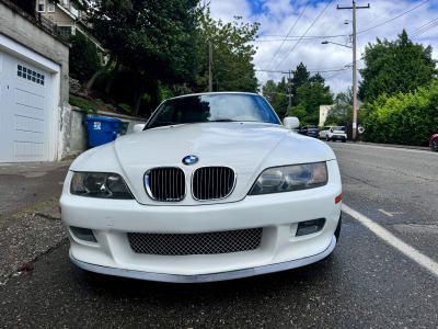 2001 BMW Z3 Coupe in Alpine White 3 over E36 Sand Beige