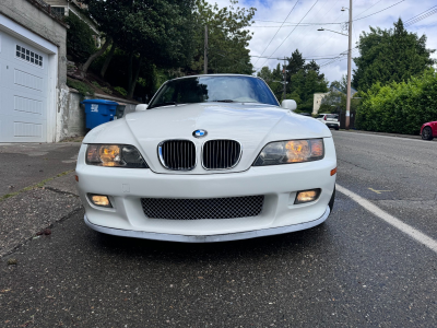 2001 BMW Z3 Coupe in Alpine White 3 over E36 Sand Beige