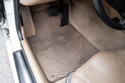 2001 BMW Z3 Coupe in Alpine White 3 over E36 Sand Beige