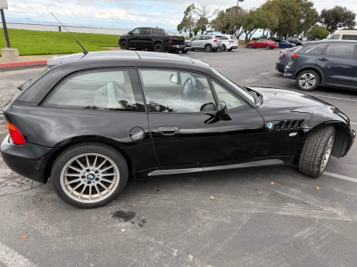 2001 BMW Z3 Coupe in Jet Black 2 over E36 Sand Beige