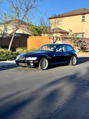 2001 BMW Z3 Coupe in Jet Black 2 over E36 Sand Beige