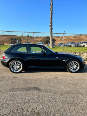 2001 BMW Z3 Coupe in Black Sapphire Metallic over Black