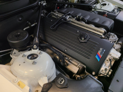2006 BMW Z4 M Coupe in Alpine White III over Black Nappa