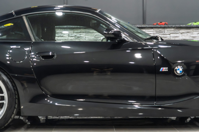 2006 BMW Z4 M Coupe in Black Sapphire Metallic over Black Extended Nappa