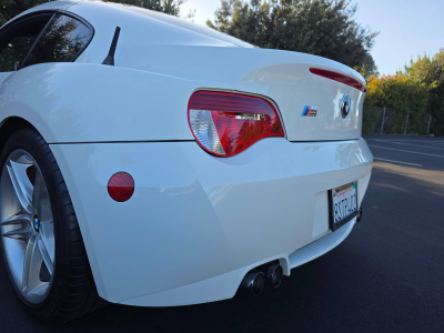 2007 BMW Z4 M Coupe in Alpine White III over Black Extended Nappa