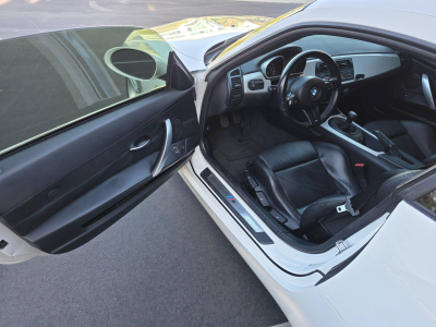 2007 BMW Z4 M Coupe in Alpine White III over Black Extended Nappa