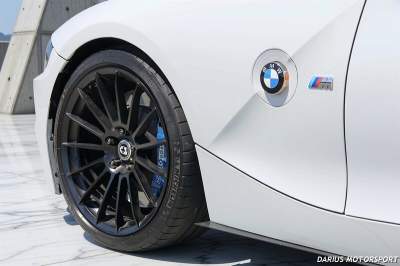2007 BMW Z4 M Coupe in Alpine White III over Black Nappa